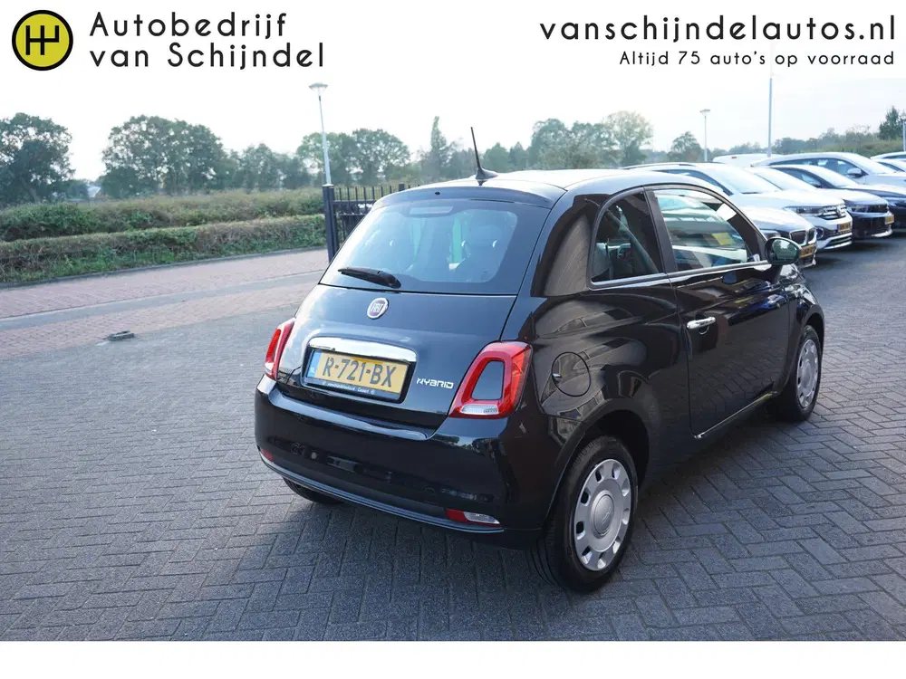 Fiat 500 1.0 HYBRID CLUB ORIGINEEL NEDERLANDS ZWART uit 2022, foto 5