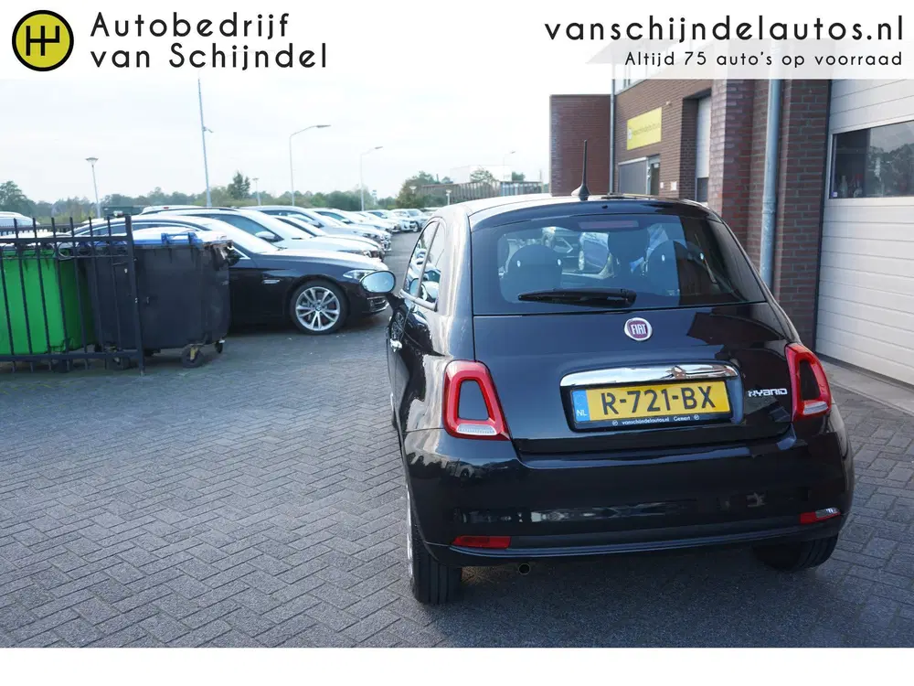 Fiat 500 1.0 HYBRID CLUB ORIGINEEL NEDERLANDS ZWART uit 2022, foto 7