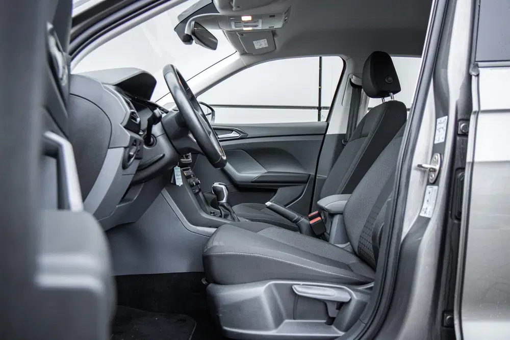 Volkswagen T-Cross 1.0 TSI 110pk DSG Style uit 2021, foto 4