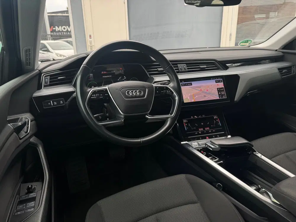 Audi e-tron E-tron 50 quattro Launch edition 71 kWh uit 2019, foto 3