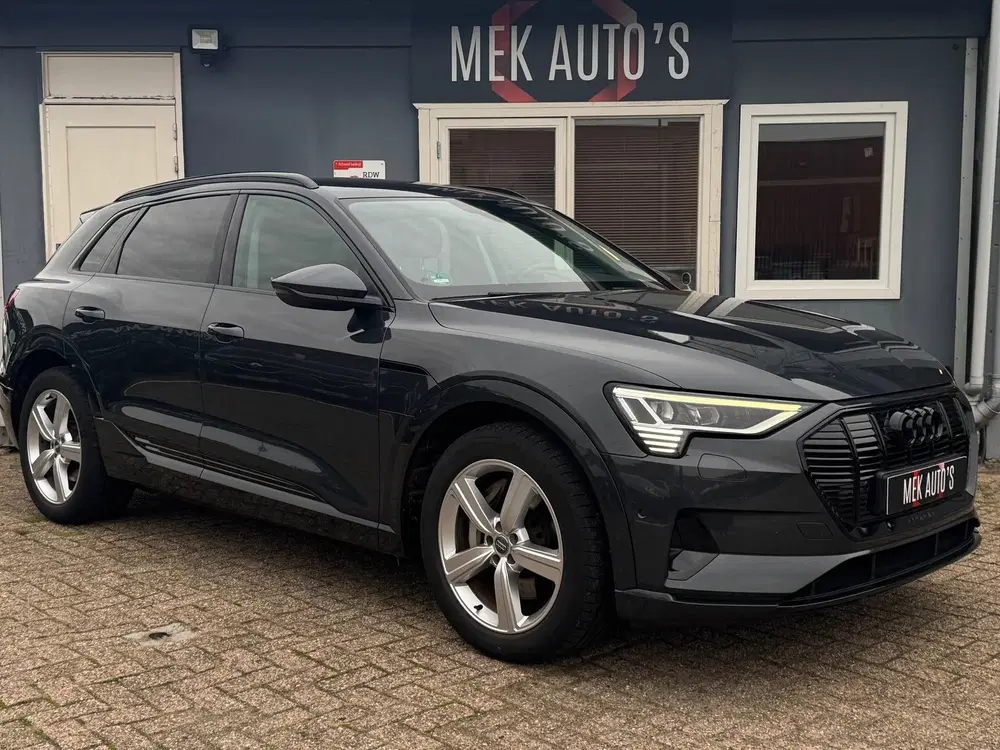 Audi e-tron E-tron 50 quattro Launch edition 71 kWh uit 2019, foto 8