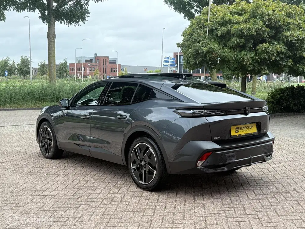 Peugeot 408 1.2 PureTech GT 130 EAT8 Panodak Alcantara uit 2023, foto 9