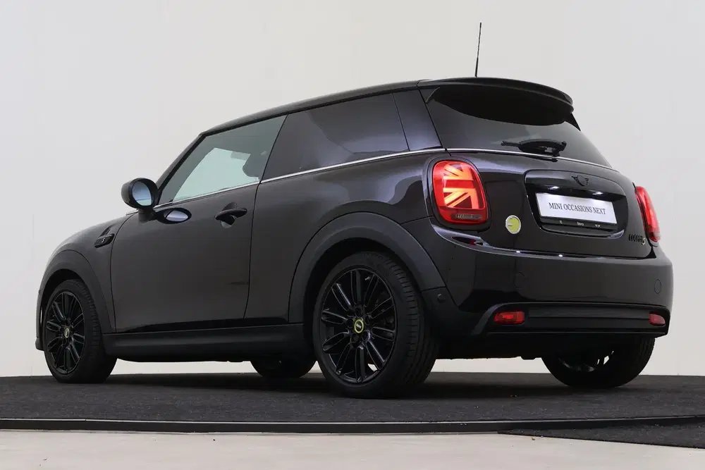 Mini Electric Classic uit 2021, foto 11