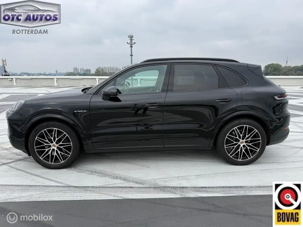 Porsche Cayenne 3.0 E-Hybrid BJ 2025 nieuw model Dealer on uit 2025, foto 5
