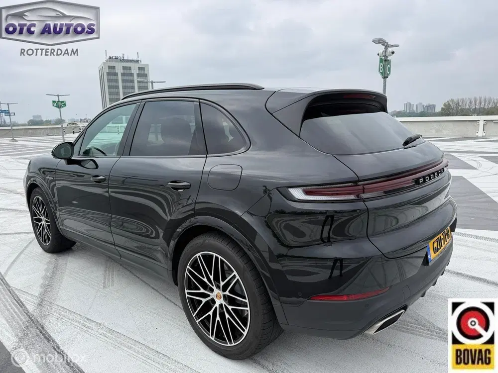 Porsche Cayenne 3.0 E-Hybrid BJ 2025 nieuw model Dealer on uit 2025, foto 7