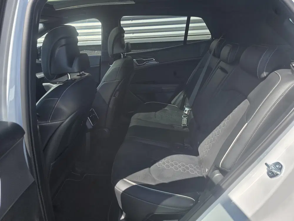 Kia Sportage 1.6 T-GDi Plug-in Hybrid AWD GT-Line Schui uit 2025, foto 10