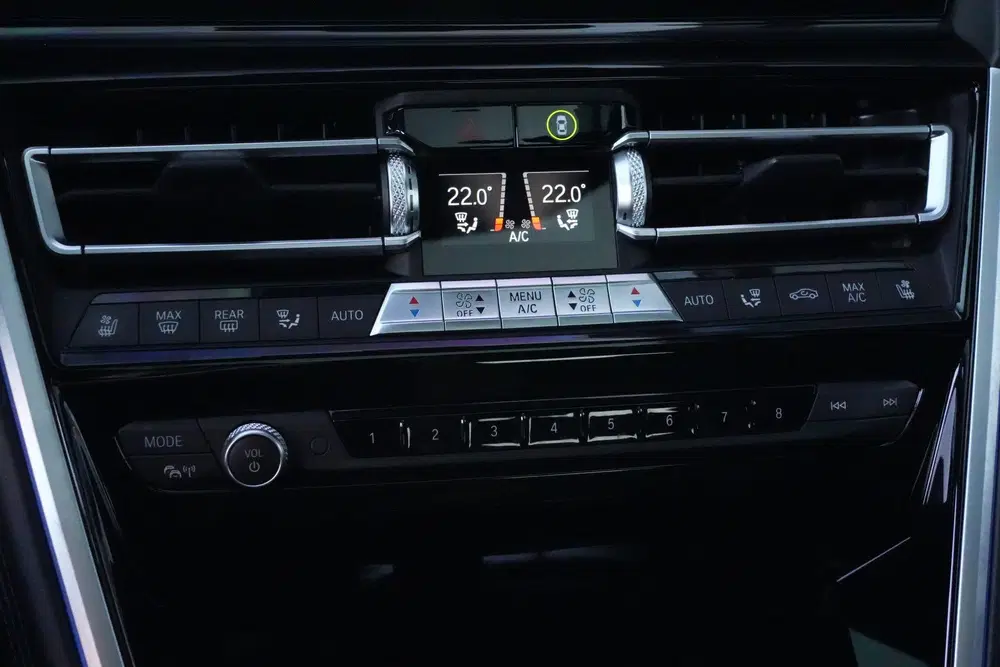 BMW 8-serie 8 Serie Gran Coupé M850i xDrive High Execu uit 2020, foto 14