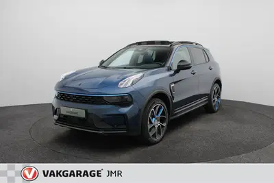 Lynk & Co 01 1.5 Zwarte hemel uit 2023