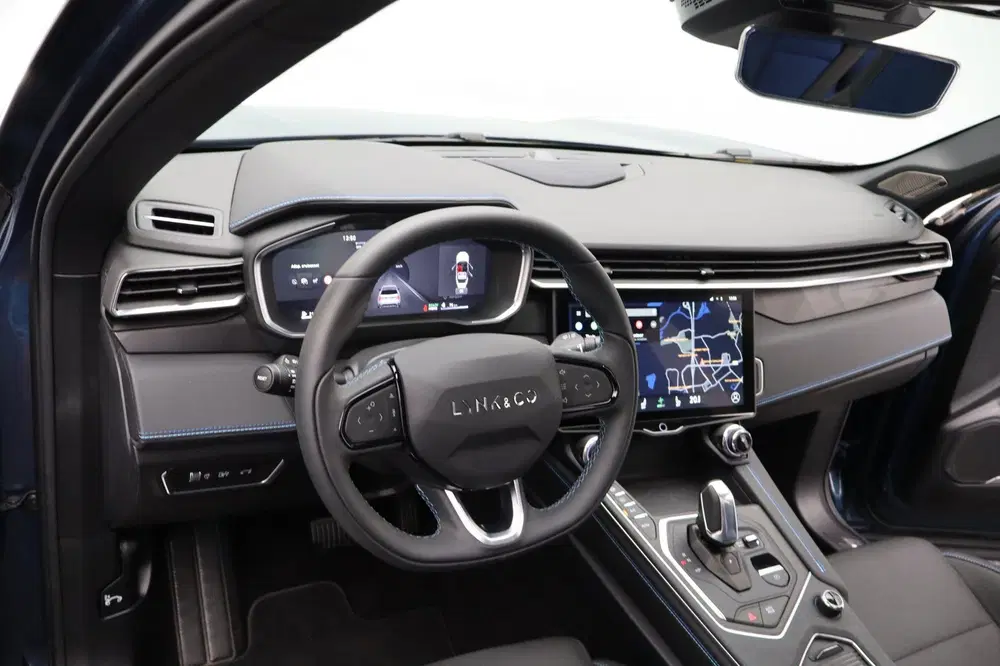 Lynk & Co 01 1.5 Zwarte hemel uit 2023, foto 9