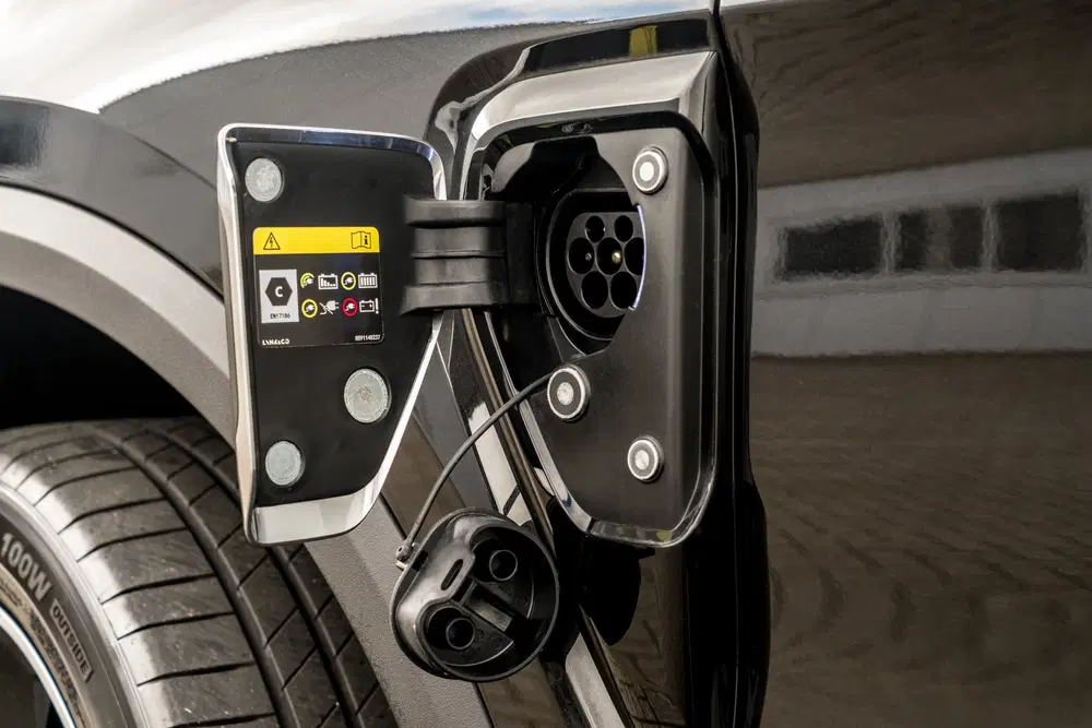 Lynk & Co 01 1.5 Plug-in Hybrid 262 Pk I Panoramadak uit 2024, foto 15