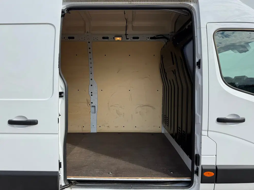 Renault Master L3H3 LED Cruise Control Airco Bluetooth uit 2024, foto 10