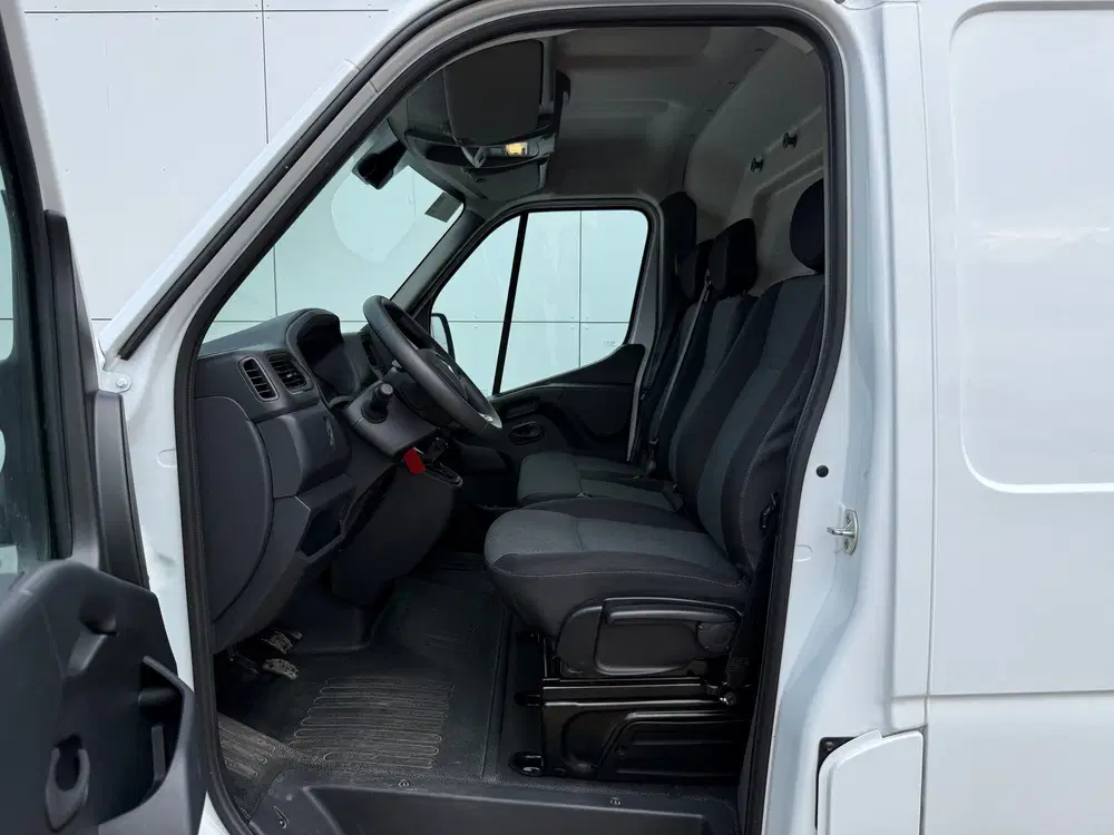 Renault Master L3H3 LED Cruise Control Airco Bluetooth uit 2024, foto 8