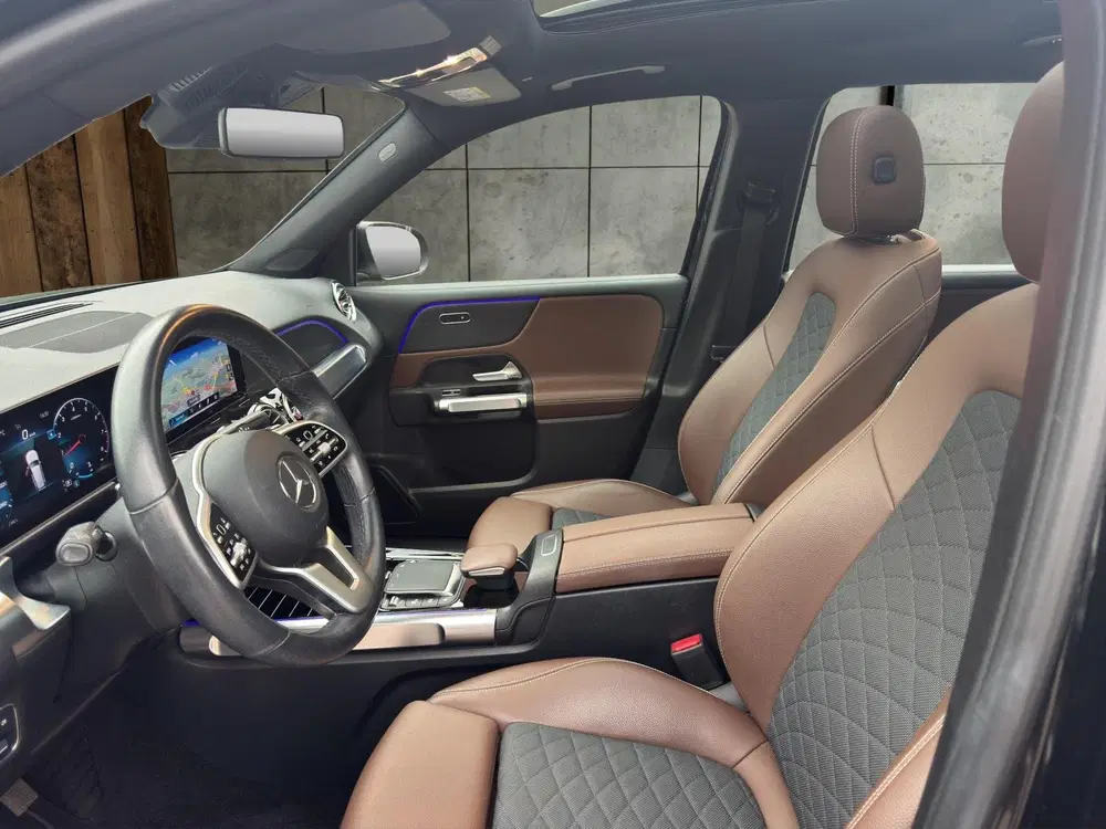 Mercedes-Benz GLB 200 Premium uit 2022, foto 10