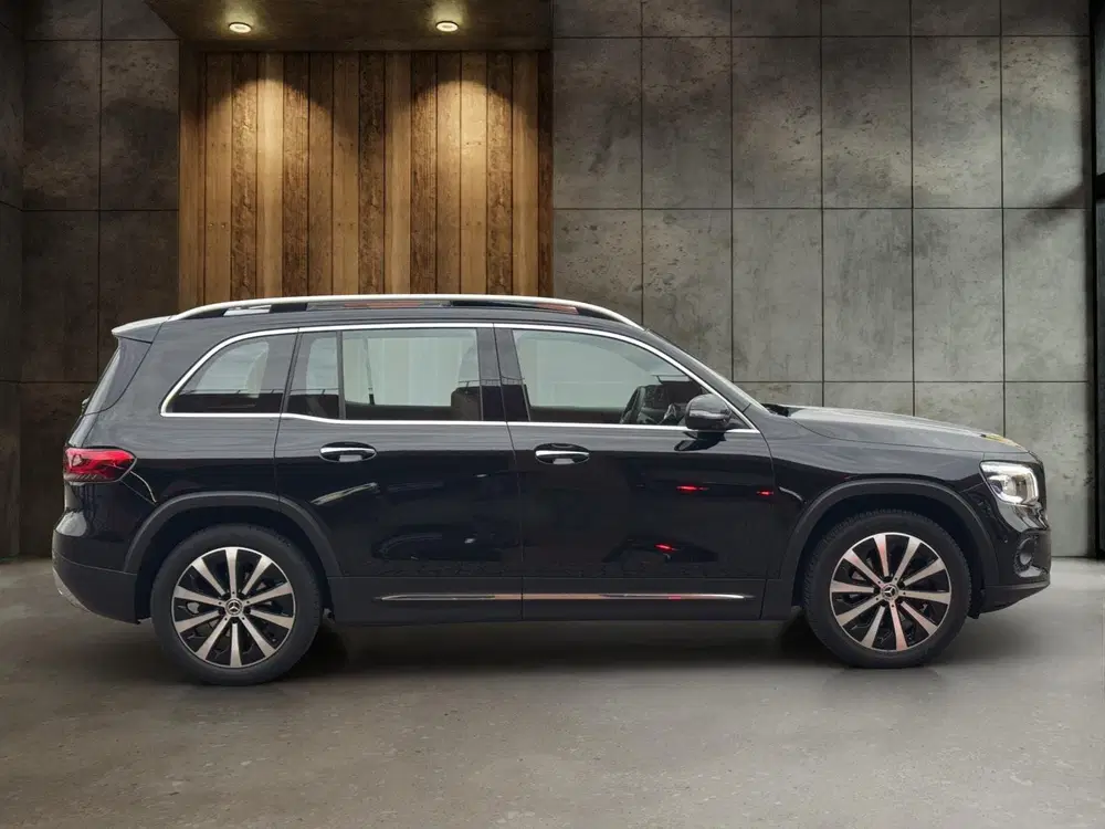 Mercedes-Benz GLB 200 Premium uit 2022, foto 8