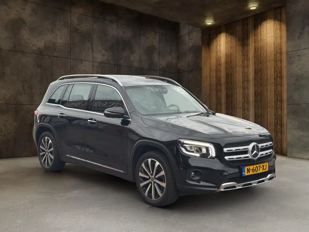 Mercedes-Benz GLB 200 Premium uit 2022, foto 9