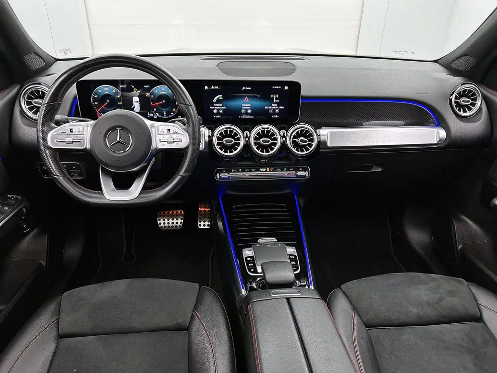 Mercedes-Benz GLB 180 Business Solution AMG uit 2021, foto 5
