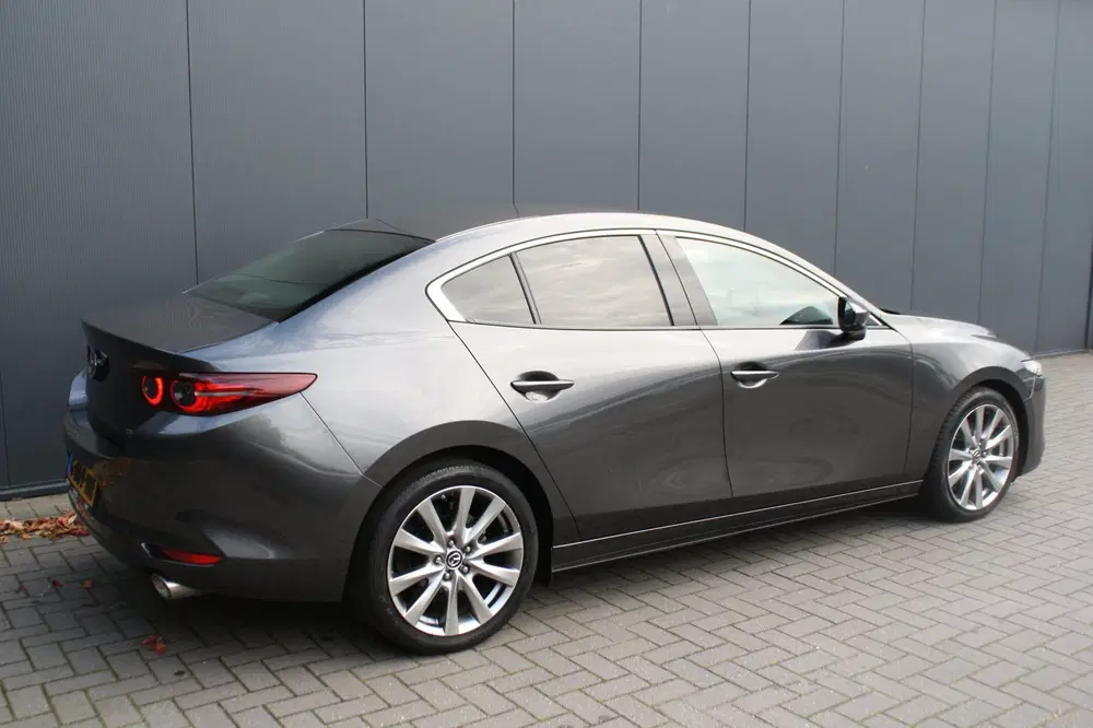 Mazda 3 2.0 e-SkyActiv-X M Hybrid 180 Luxury uit 2019, foto 11