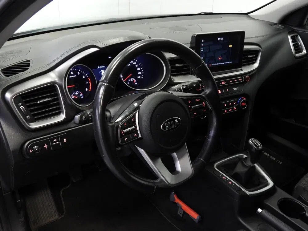 Kia Ceed 1.0 T-GDi DynamicLine NAVI uit 2019, foto 4