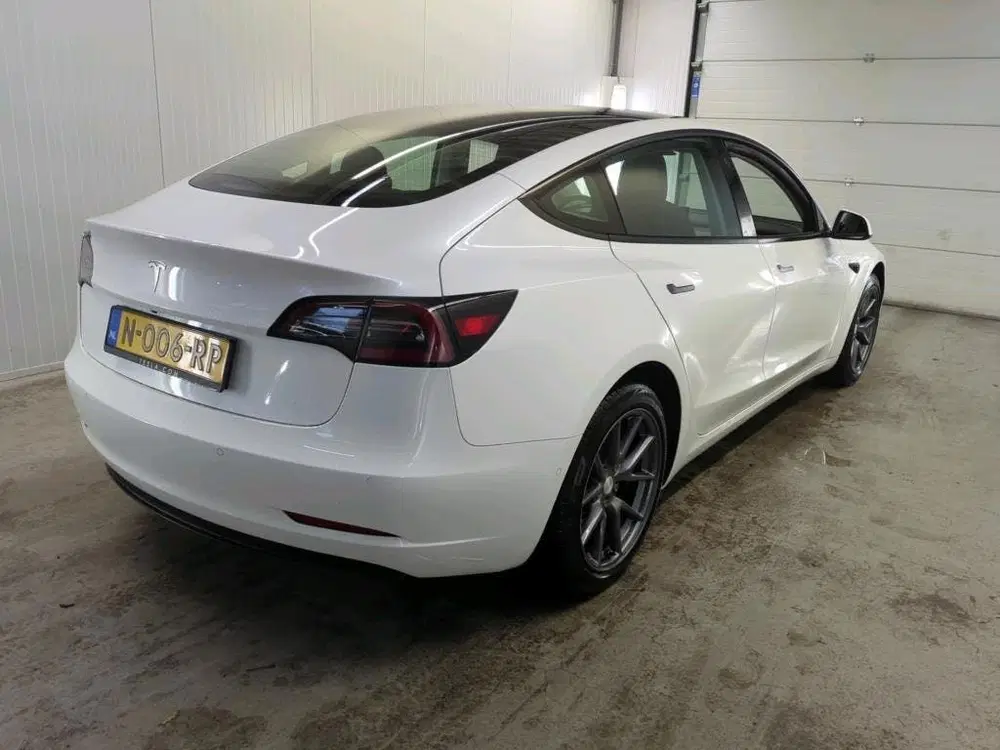 Tesla Model 3 RWD Plus 60 kWh WARMTEPOMP uit 2021, foto 5