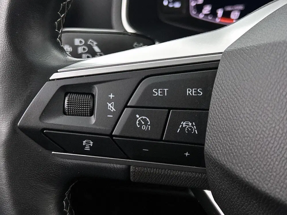 SEAT Arona 1.0 TSI Xperience Connect uit 2022, foto 6