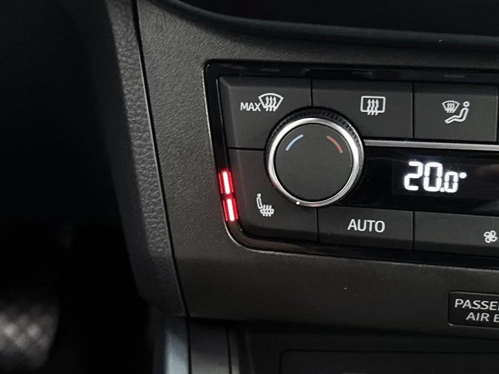 SEAT Arona 1.0 TSI Xperience Connect uit 2022, foto 8