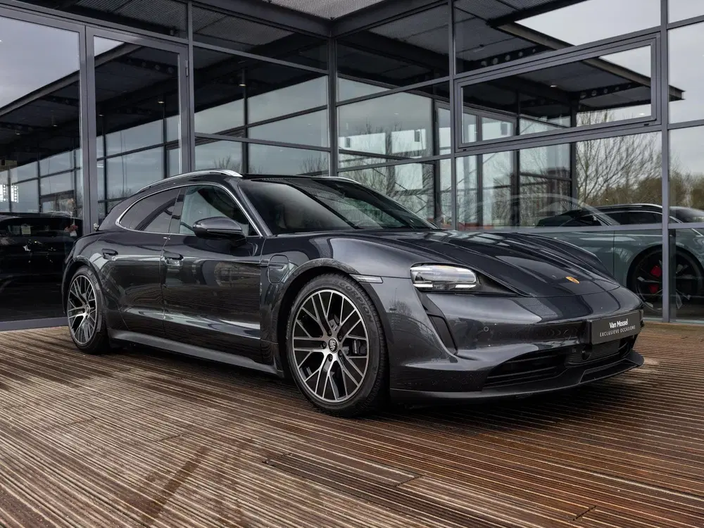 Porsche Taycan Sport Turismo 79 kWh uit 2022, foto 5