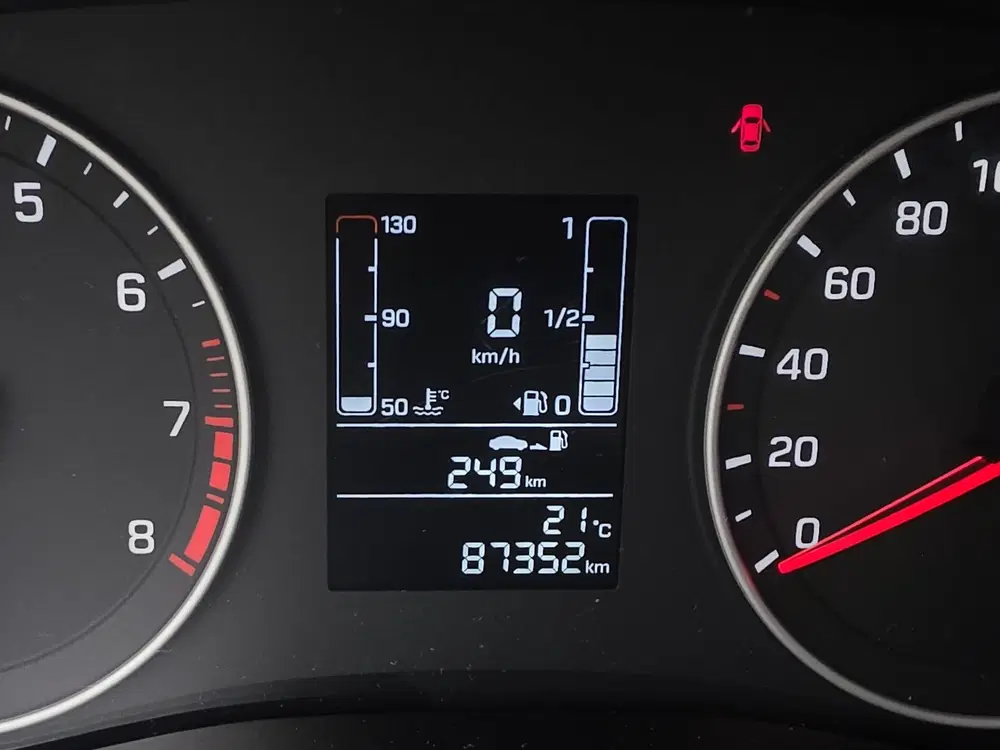 Hyundai i20 1.0 T-GDI Comfort uit 2019, foto 14