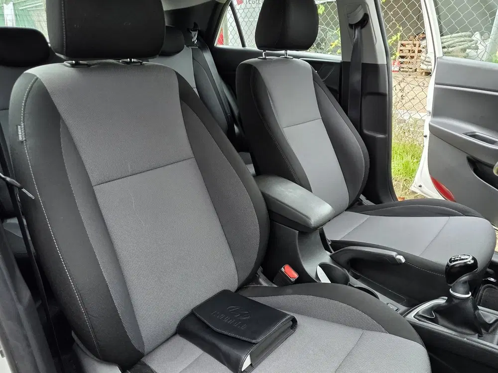 Hyundai i20 1.0 T-GDI Comfort uit 2019, foto 15