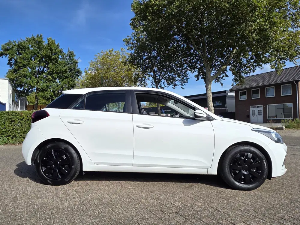 Hyundai i20 1.0 T-GDI Comfort uit 2019, foto 8