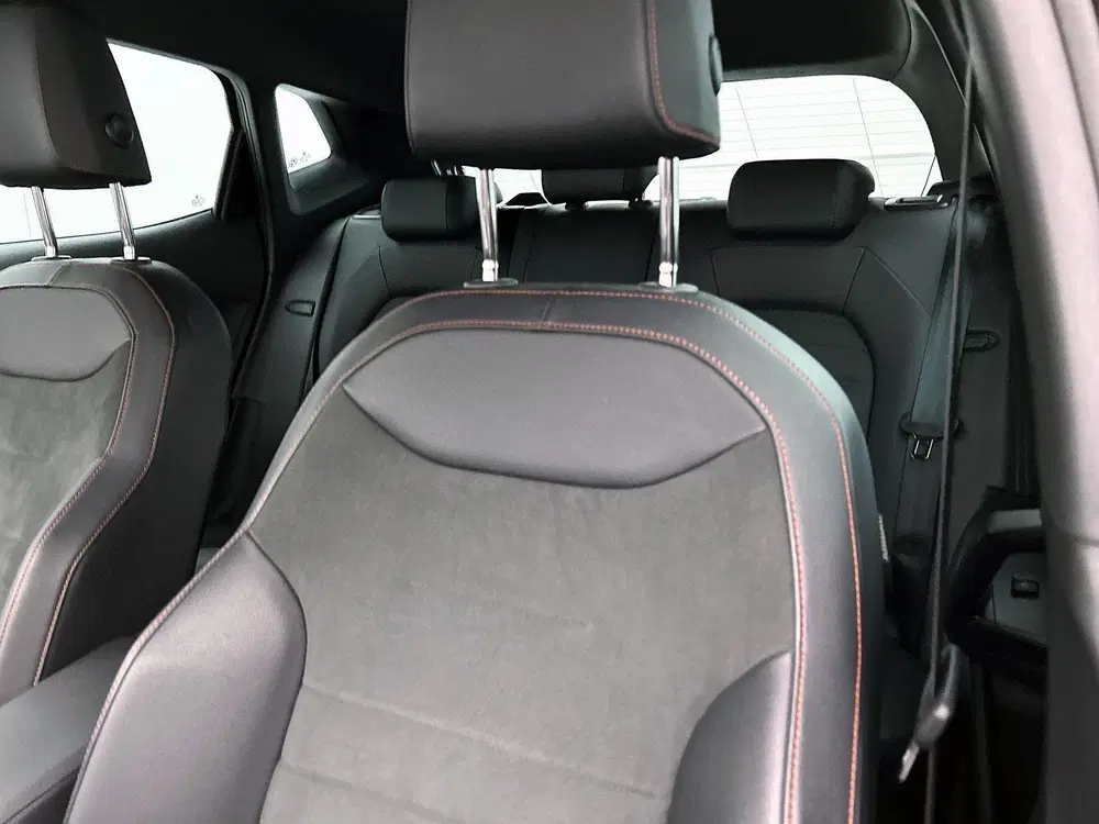 SEAT Ibiza 1.0 EcoTSI FR Business Intense uit 2022, foto 12