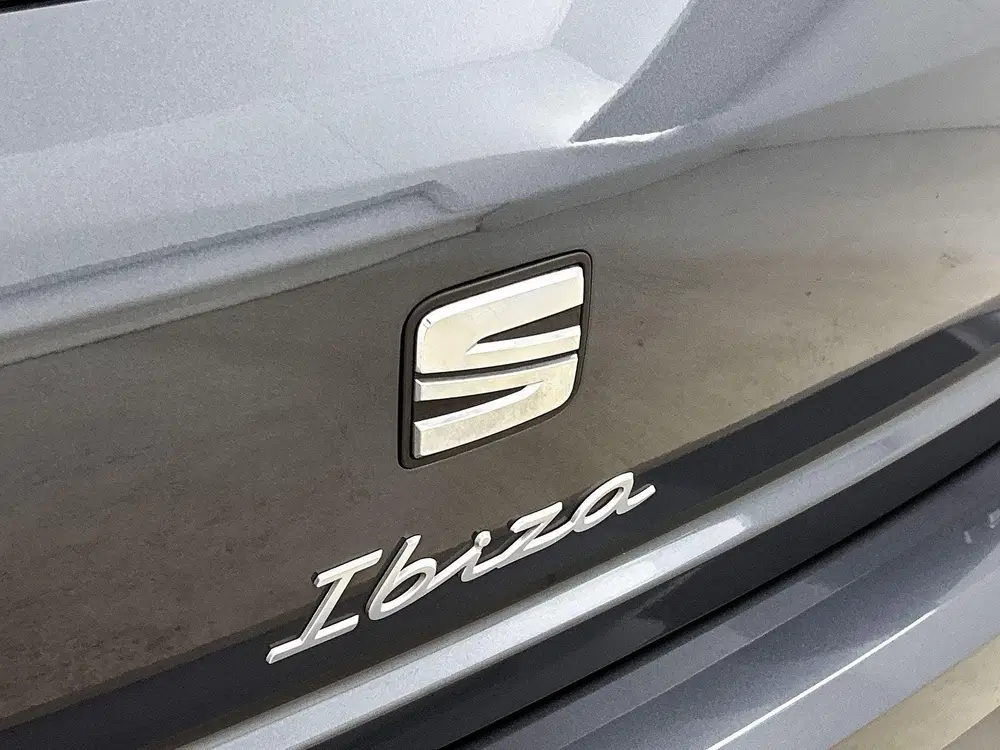 SEAT Ibiza 1.0 EcoTSI FR Business Intense uit 2022, foto 14