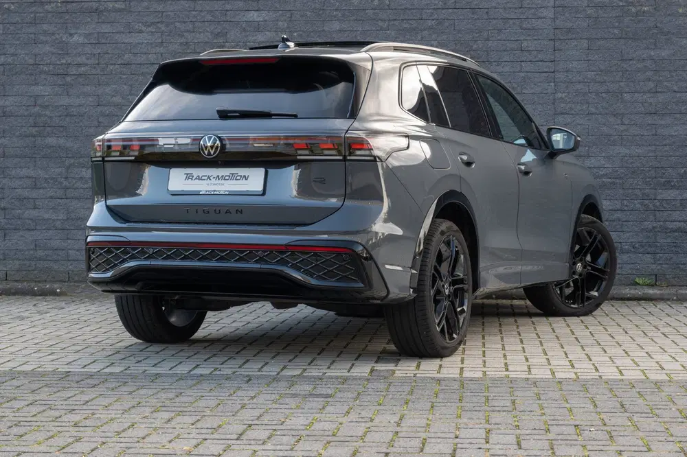 Volkswagen Tiguan 1.5 eHybrid R-Line Edition Panoramdak uit 2024, foto 10