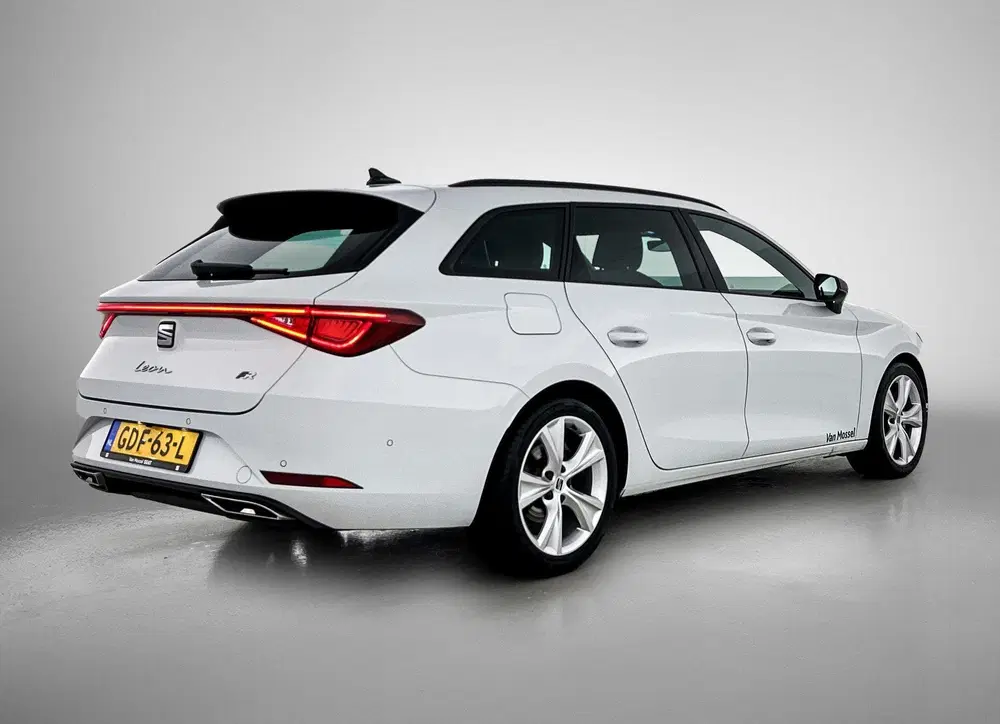 SEAT Leon 1.0 TSI FR Business Intense uit 2024, foto 4