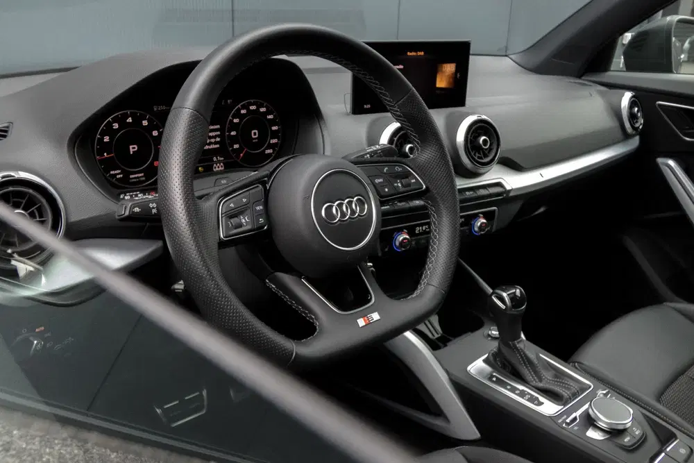 Audi Q2 35 TFSI S Edition uit 2023, foto 5