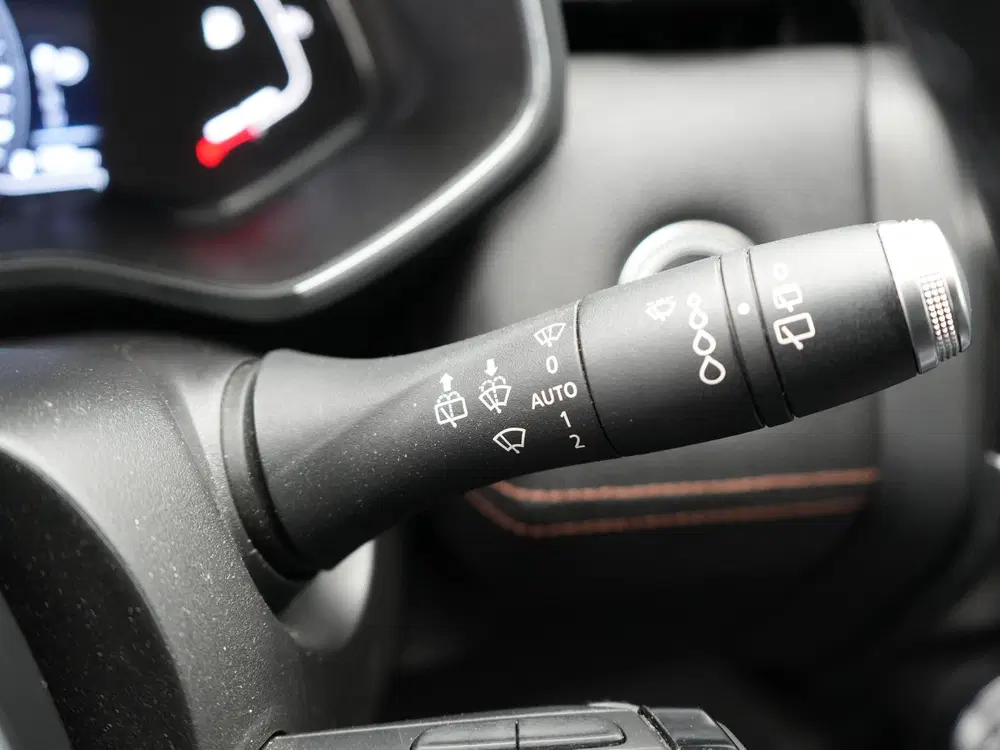 Renault Clio TCe 130 EDC Initiale Paris uit 2019, foto 11