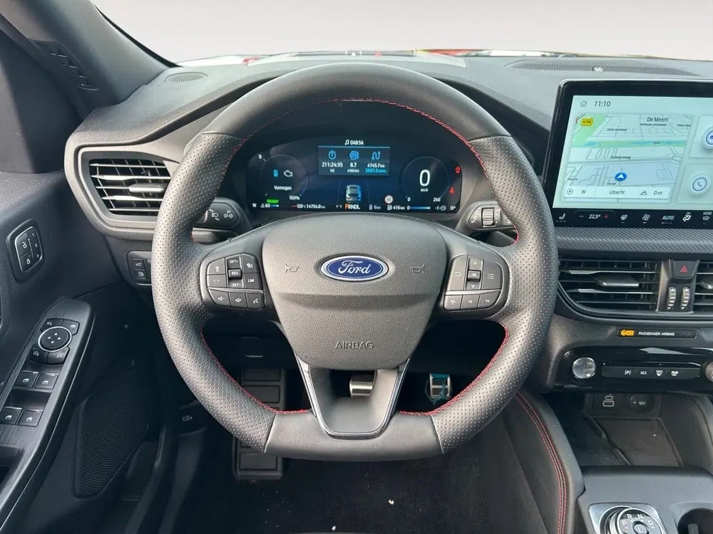 Ford Kuga 2.5 PHEV ST-Line X uit 2025, foto 15