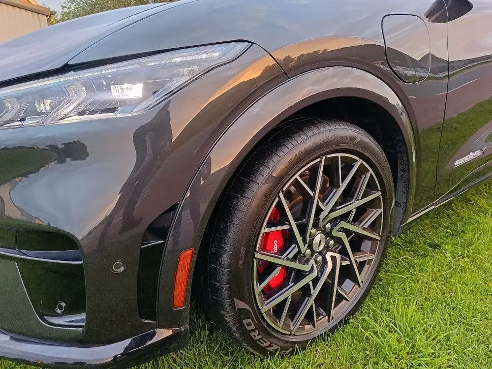 Ford Mustang Mach-E Mustang E mach GT 98kWh 487pk 4WD 2022 Gri uit 2022, foto 15