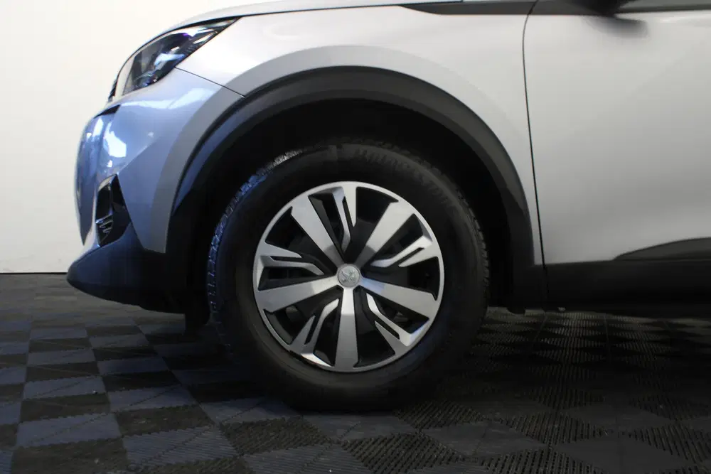 Peugeot 2008 1.2 PureTech Blue Lease Active uit 2020, foto 12