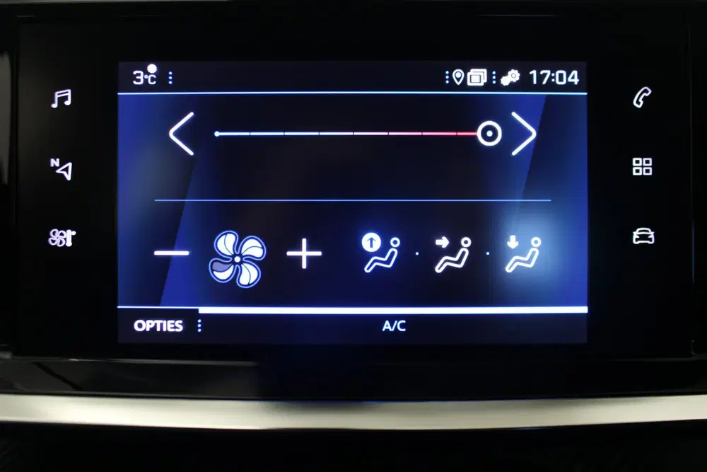 Peugeot 2008 1.2 PureTech Blue Lease Active uit 2020, foto 6