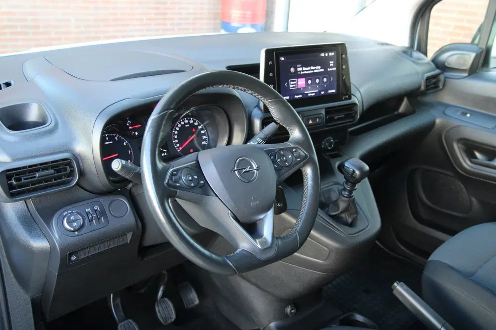 Opel Combo 1.5D L1H1 Edition uit 2022, foto 12