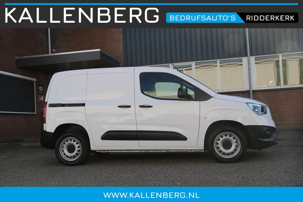 Opel Combo 1.5D L1H1 Edition uit 2022, foto 5