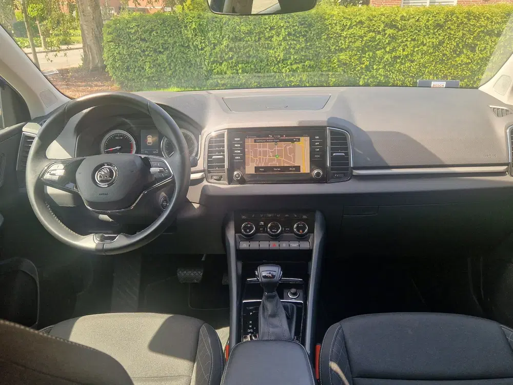 Skoda Karoq 1.5 TSI AUTOMAAT uit 2021, foto 3