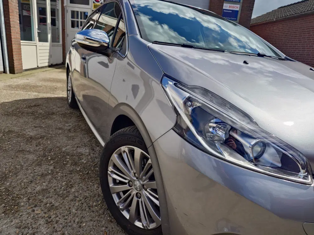 Peugeot 208 1.2 PureTech Allure uit 2019, foto 6