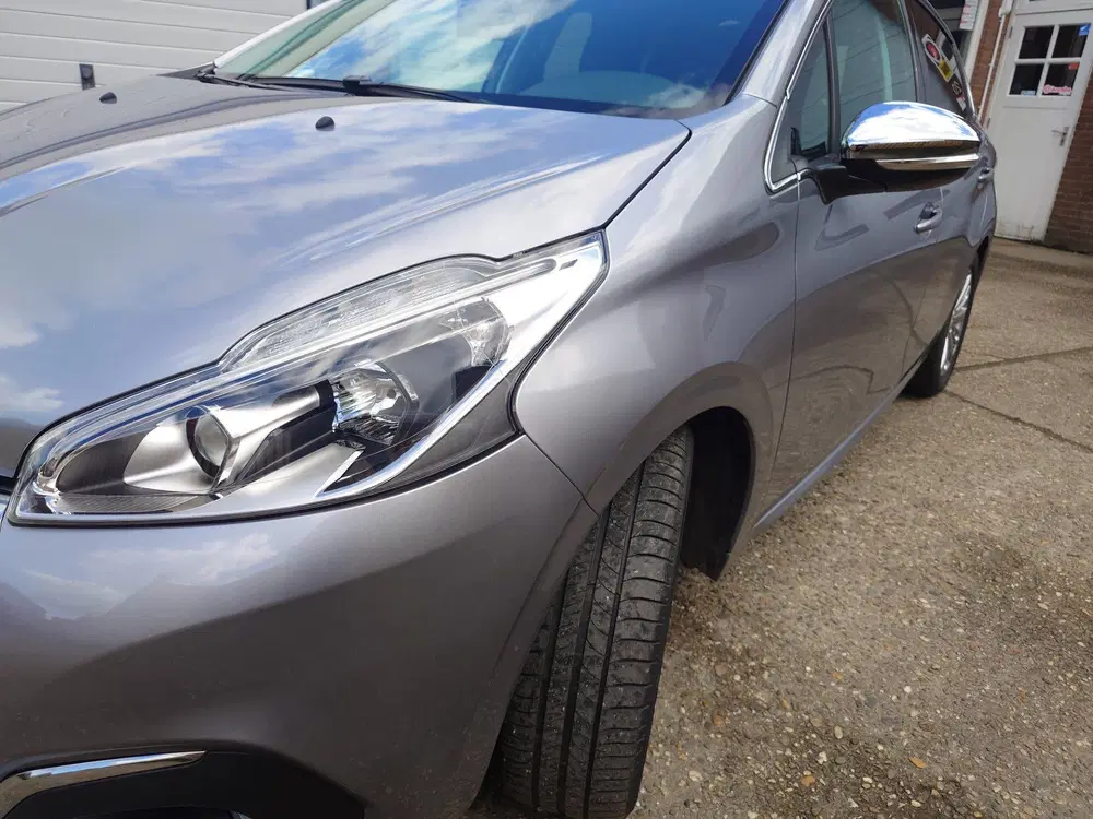 Peugeot 208 1.2 PureTech Allure uit 2019, foto 7