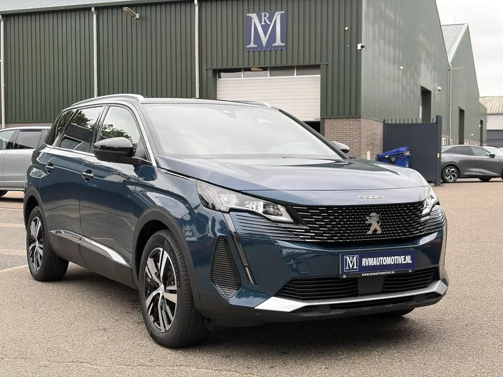 Peugeot 5008 1.2 GT HYBRID 136 7 PERSOONS uit 2024, foto 6