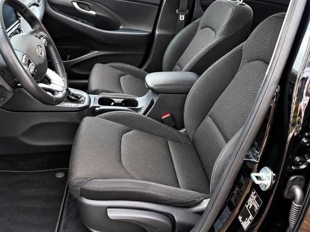 Hyundai i30 1.4 GDi Carplay uit 2019, foto 11