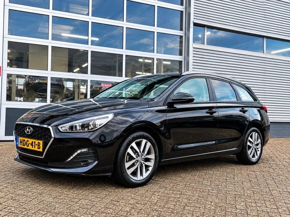 Hyundai i30 1.4 GDi Carplay uit 2019, foto 2