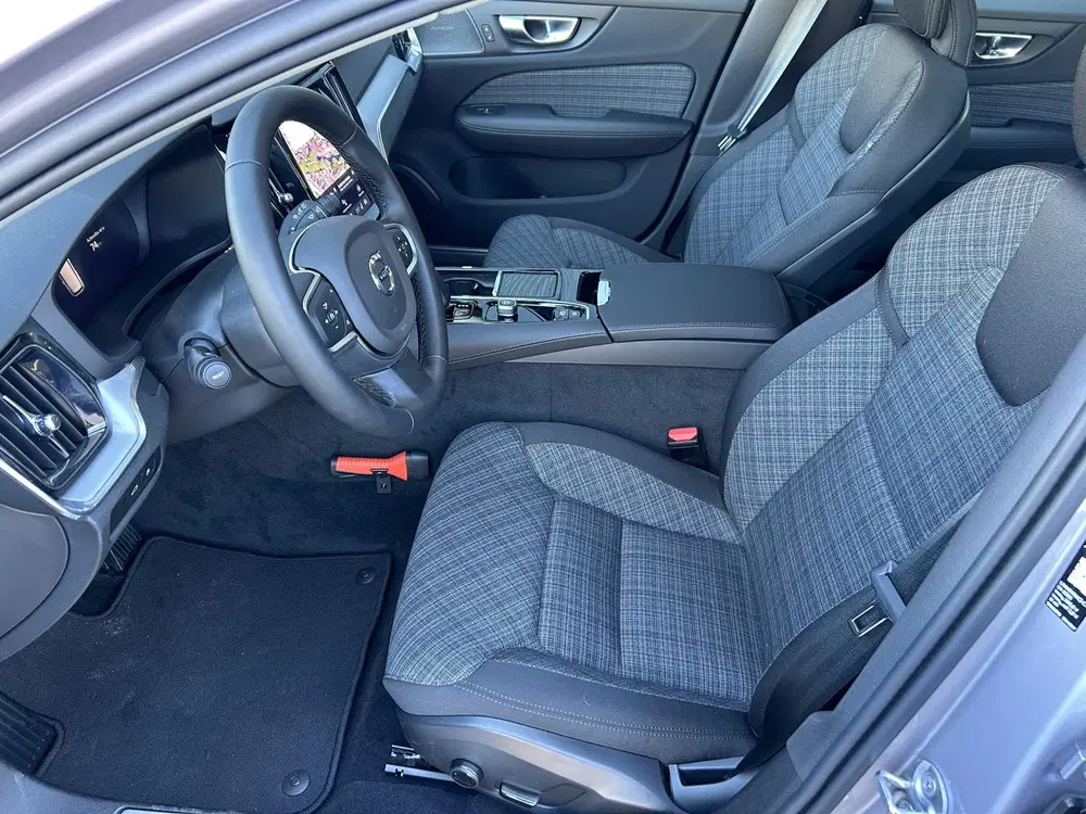 Volvo V60 2.0 T6 Plug-in hybrid AWD Core Business Ed uit 2026, foto 6