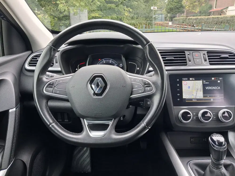Renault Kadjar 1.3 TCe Intens navi pdc camera trekhaak 28 uit 2019, foto 12