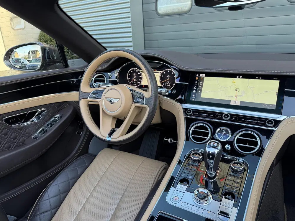 Bentley Continental GTC 6.0 W12 New Bentley Service uit 2019, foto 3